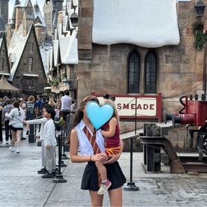 Mommy & Me! Gryffindor Tie/Headband &  Red and Gold Toddler outfit (4 pieces)